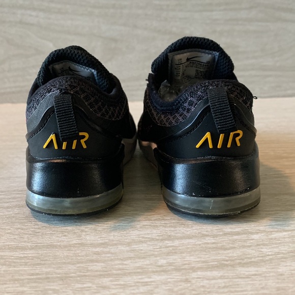 Nike Air Max - Picture 10 of 11